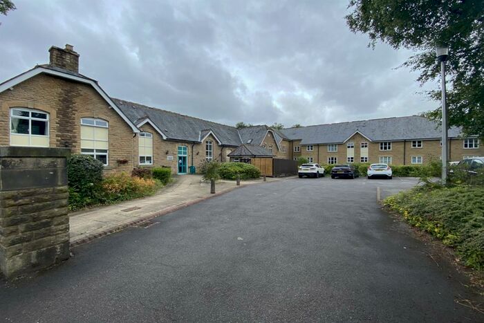 1 Bedroom Apartment To Rent In Market Street, Hayfield, High Peak, SK22