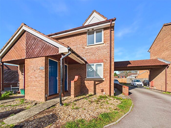 1 Bedroom Flat For Sale In Redding Close, Quedgeley, Gloucester, Gloucestershire, GL2