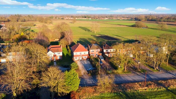 6 Bedroom Detached House To Rent In Lodge Hill, Tutbury, Burton-on-trent, Staffordshire, DE13