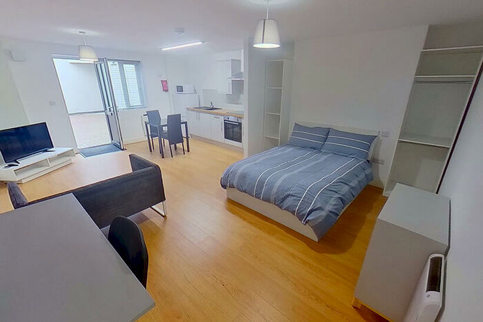 Studio To Rent In Flat, North Sherwood Street, Nottingham, NG1