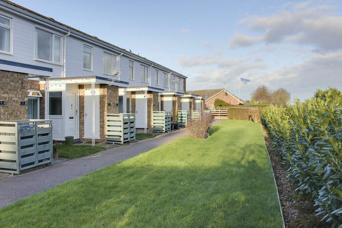 1 Bedroom Flat To Rent In Chichester Way, Perry, PE28