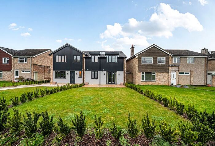 2 Bedroom Flat For Sale In Broad Close, Oxford, Oxfordshire, OX2