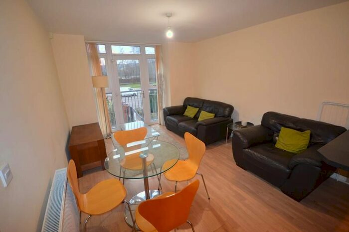 2 Bedroom Flat To Rent In The Willows, Middlewood Road, Sheffield S6