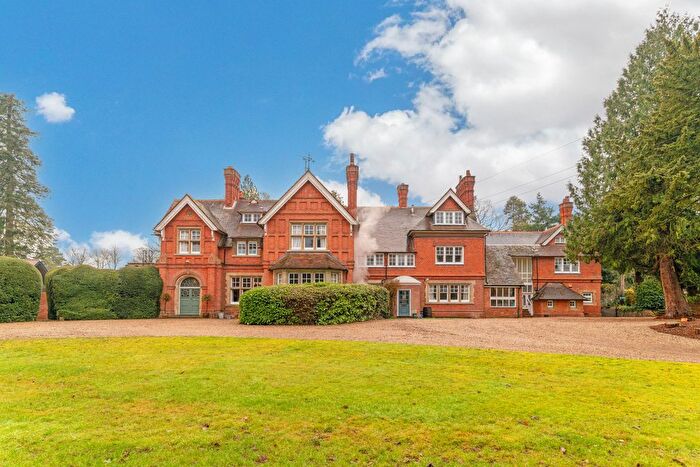 9 Bedroom Detached House For Sale In Crowsley Road, Shiplake Henley-On-Thames, South Oxfordshire, RG9