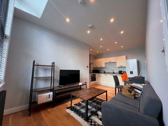 1 Bedroom Apartment To Rent In Flat Union Street, Preston, PR1