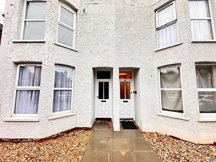 1 Bedroom House Of Multiple Occupation To Rent In Neville Road, Bognor Regis, PO22