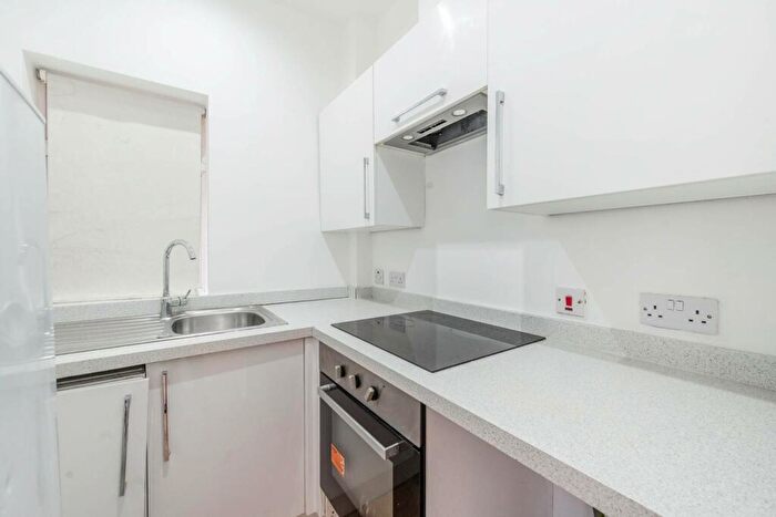 Studio To Rent In Hindes Road, Harrow, HA1