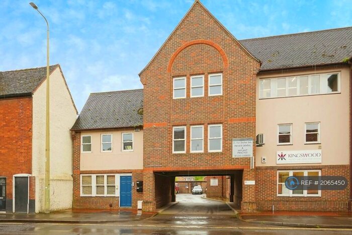 1 Bedroom Flat To Rent In Ock Street, Abingdon, OX14