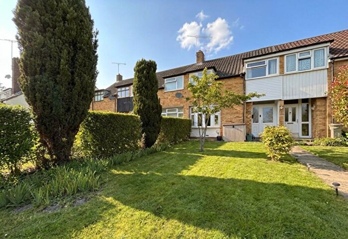 3 Bedroom Terraced House For Sale In Greenway, Billericay, CM11