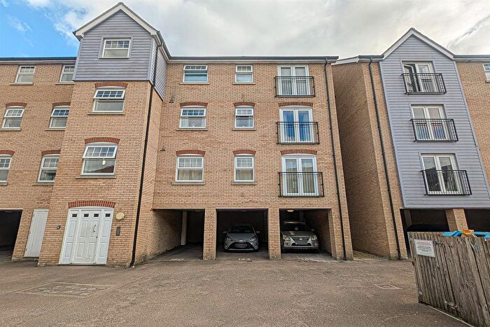 2 Bedroom Flat For Sale In Dobede Way, Soham, Ely, CB7