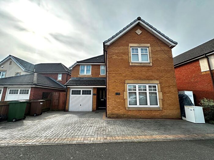 4 Bedroom Property To Rent In Hampton Chase, Prenton, CH43