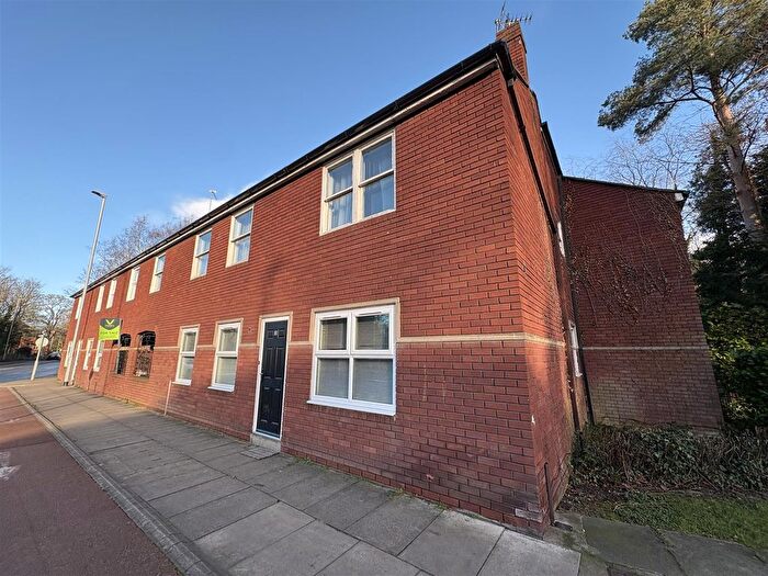 2 Bedroom Flat To Rent In Tandridge Court, Darlington, DL3