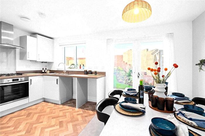 2 Bedroom Flat For Sale In Ikea Way, Exeter, Devon, EX2