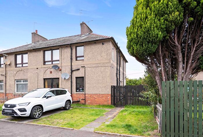 2 Bedroom Flat For Sale In Cardross Road, Broxburn, EH52
