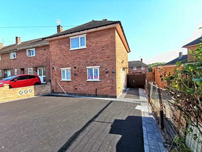 3 Bedroom Semi-Detached House To Rent In Hermitage Road, Loughborough, LE11