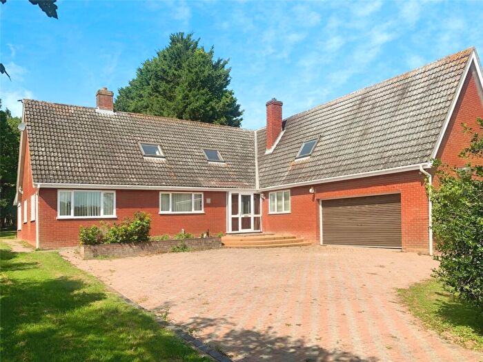 5 Bedroom Detached House For Sale In Wash Lane, Aslacton, Norwich, NR15