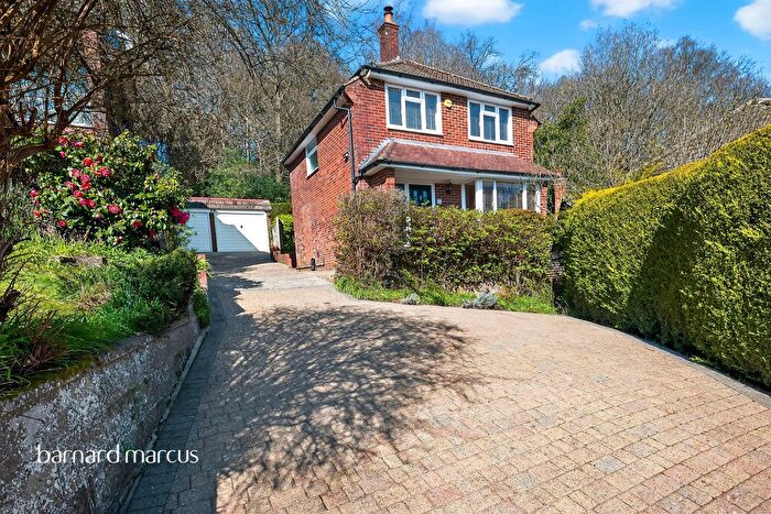 4 Bedroom Detached House For Sale In Claygate Road, Dorking, RH4