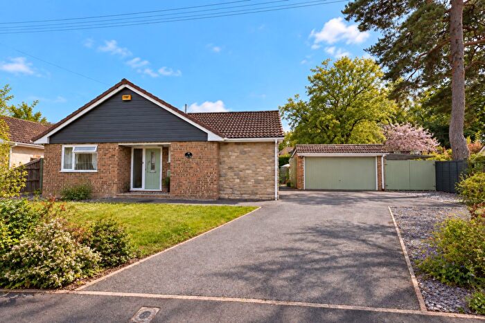 3 Bedroom Bungalow For Sale In Coppice Close, St Ives, Ringwood, BH24