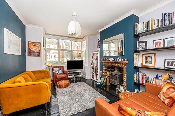 3 Bedroom End Of Terrace House For Sale In St. Leonards Road, Hove, BN3