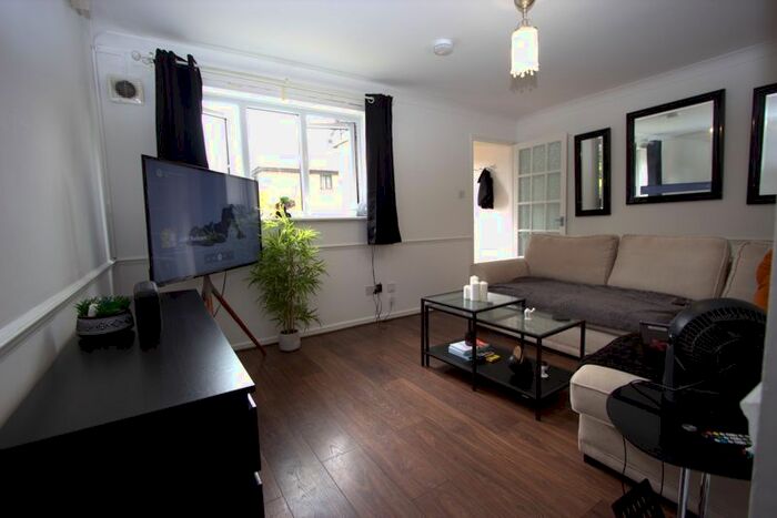 1 Bedroom Flat To Rent In Cornish Court, Bridlington Road, Edmonton, N9