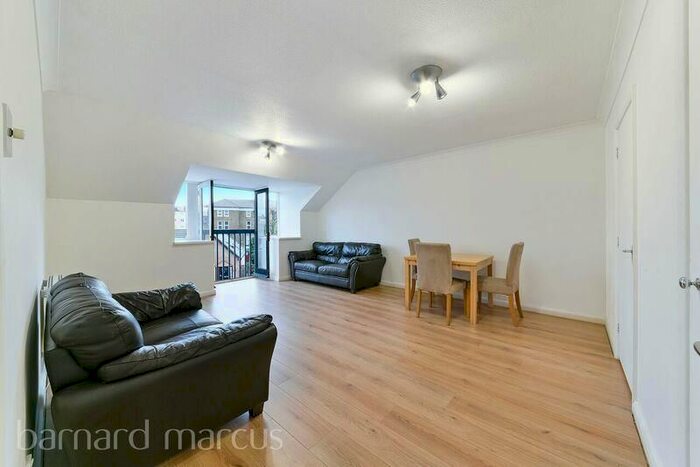 1 Bedroom Flat To Rent In Leslie Park Road, Croydon, CR0