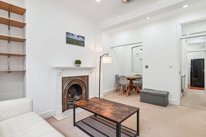 1 Bedroom Flat For Sale In Orsett Terrace, Bayswater, W2