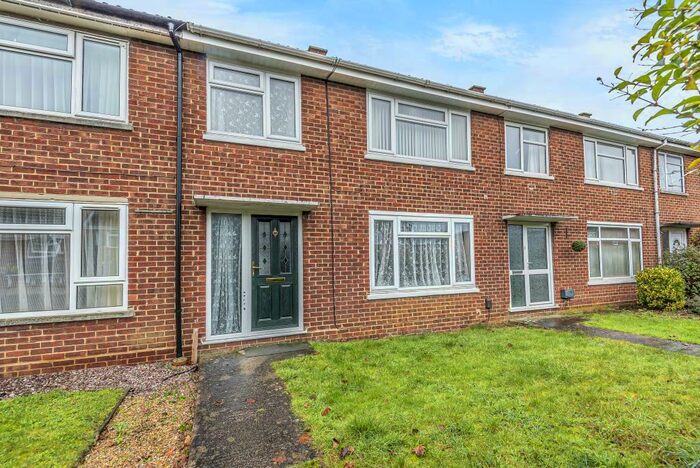 3 Bedroom Terraced House To Rent In Bicester, Oxfordshire, OX26