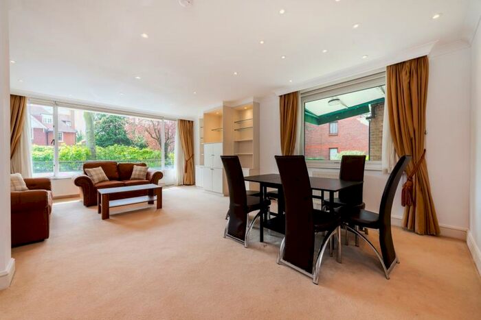 2 Bedroom Apartment To Rent In Broadlands Road, Highgate, N6