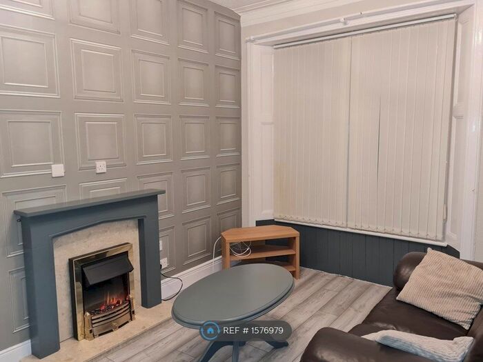 1 Bedroom Flat To Rent In The Hedges, Camelon, Falkirk, FK1