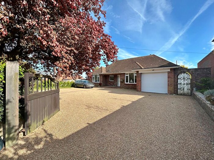 3 Bedroom Detached Bungalow For Sale In Barnhorn Road, Bexhill On Sea, TN39