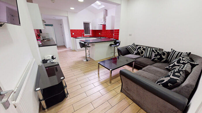 7 Bedroom House To Rent In Tiverton Road, Selly Oak, B29