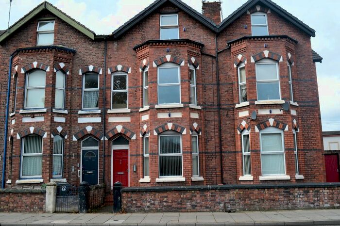 2 Bedroom Flat To Rent In New Chester Road, New Ferry, Wirral CH62