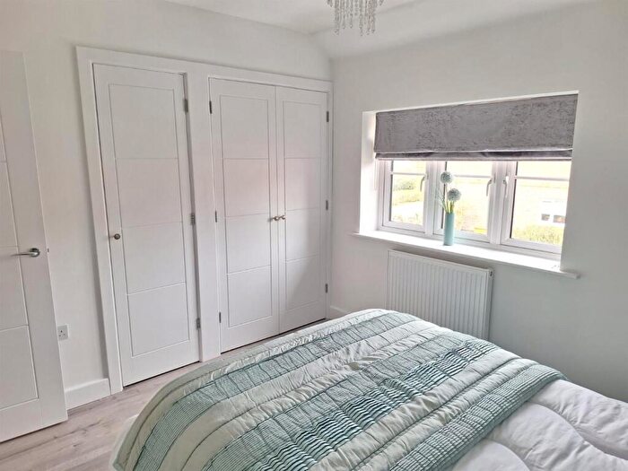 2 Bedroom Terraced House For Sale In Bay Tree Rise, Sonning Common, RG4