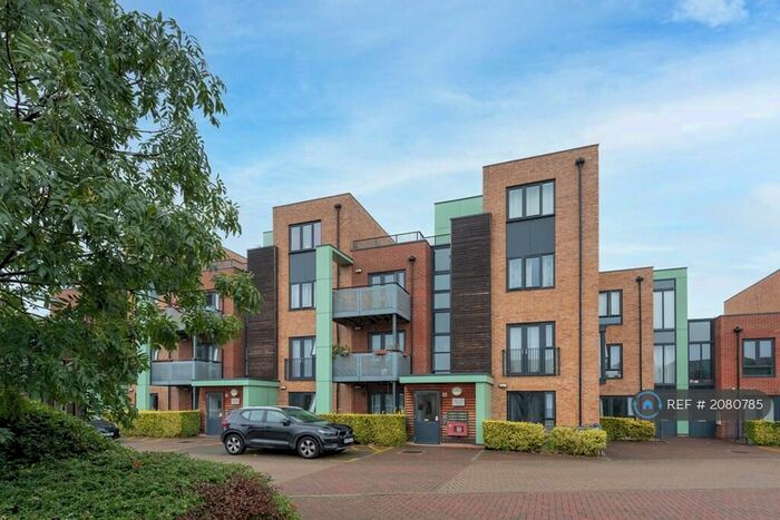 2 Bedroom Flat To Rent In Jupiter House, Mitcham, CR4