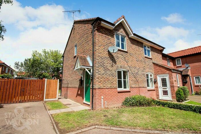 2 Bedroom Semi-Detached House To Rent In Mardling Run, Acle, Norwich, NR13