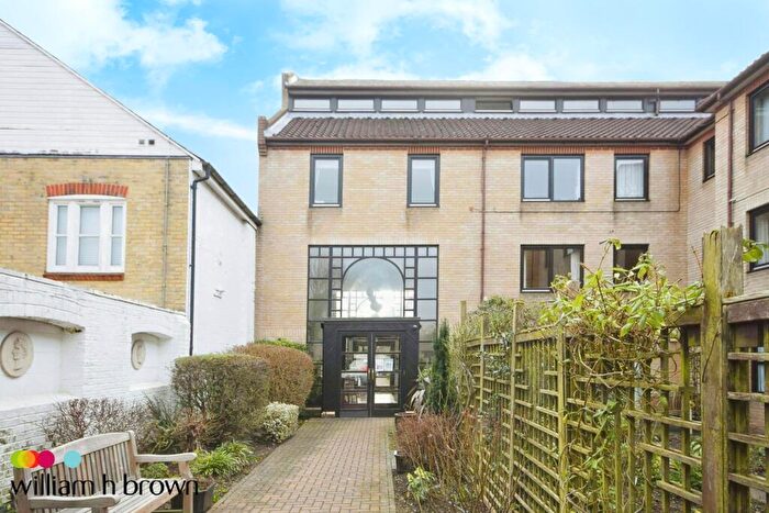 1 Bedroom Retirement Property To Rent In Queen Street, Chelmsford, CM2