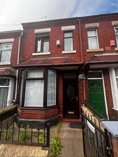 2 Bedroom Terraced House To Rent In Hammersley Street, Northwood, Stoke-On-Trent, ST1