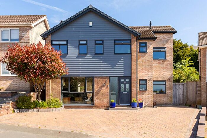4 Bedroom Detached House For Sale In Superb Views, Landscaped Garden And Four Bedrooms In Hillside Road, Kelsall, CW6
