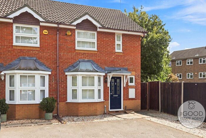 2 Bedroom Semi-Detached House For Sale In Tewkesbury Close, Loughton, IG10