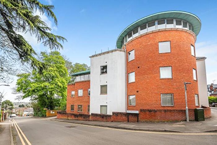 2 Bedroom Apartment For Sale In Brunswick, Reading, RG1