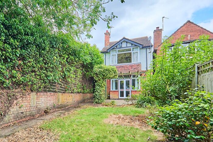 4 Bedroom Detached House For Sale In Park Walk, Rugby, CV21