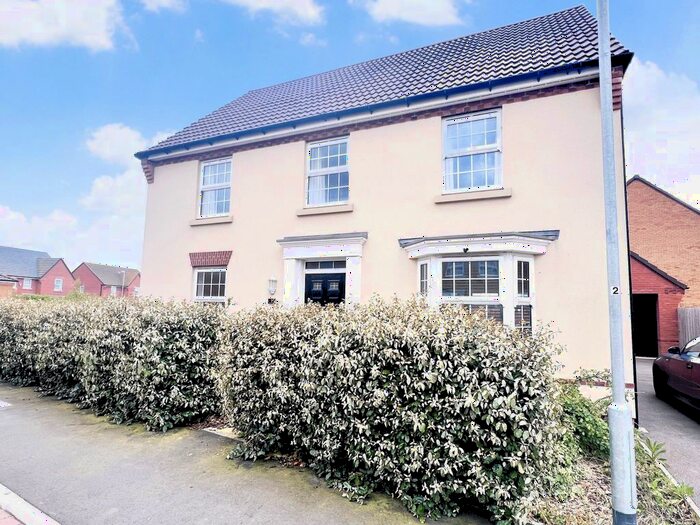 4 Bedroom Property To Rent In Saxon Way, Warboys, Huntingdon, PE28