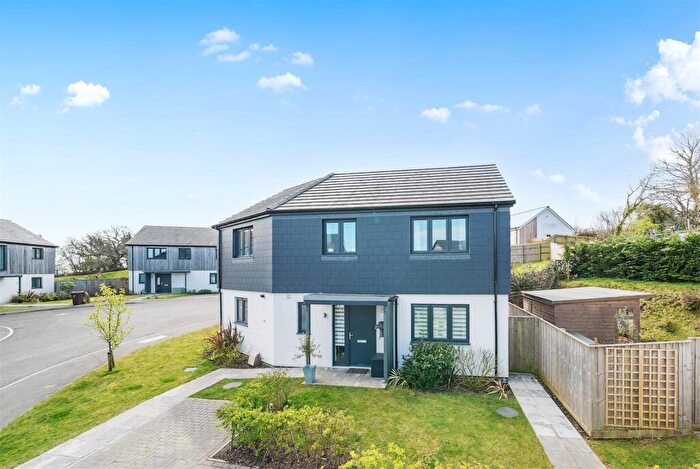 3 Bedroom Detached House For Sale In Windmill Park, Launceston, PL15