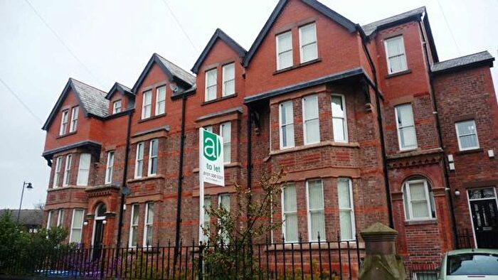 2 Bedroom Flat To Rent In Hargreaves Road, Aigburth, Liverpool, L17