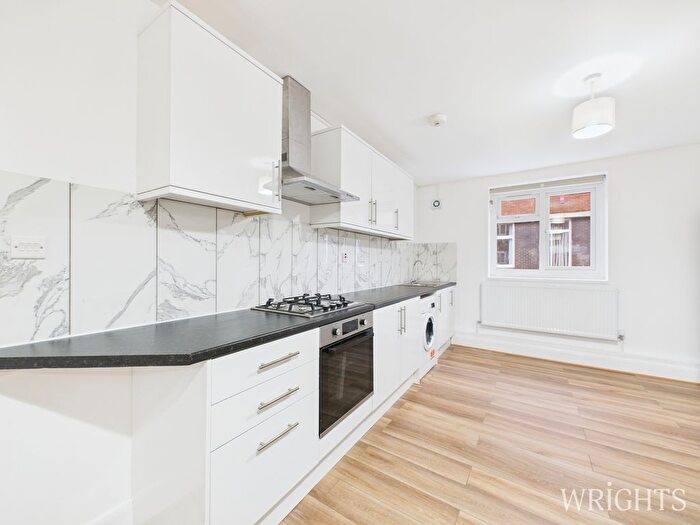 1 Bedroom Flat To Rent In Town Centre, Hatfield, AL10