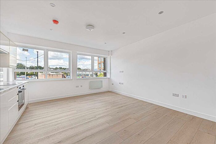 1 Bedroom Studio To Rent In Adams Amp; Moore House, Instone Road, Dartford, DA1
