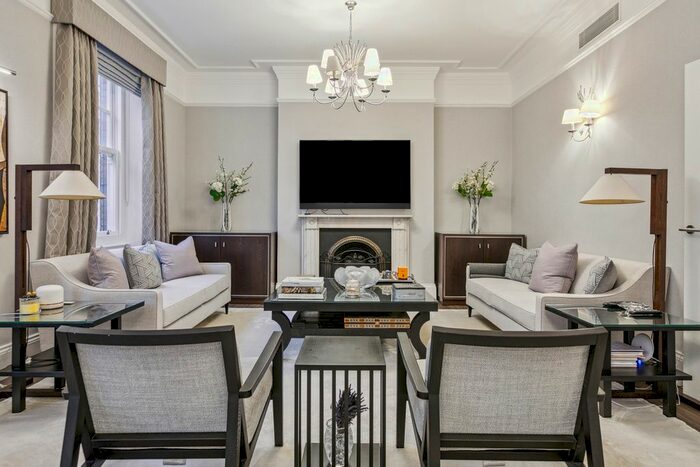 4 Bedroom Flat To Rent In Cumberland Mansions, George Street, W1H
