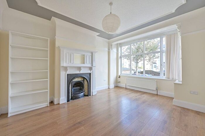 3 Bedroom Property To Rent In Sandringham Avenue, Wimbledon, London, SW20