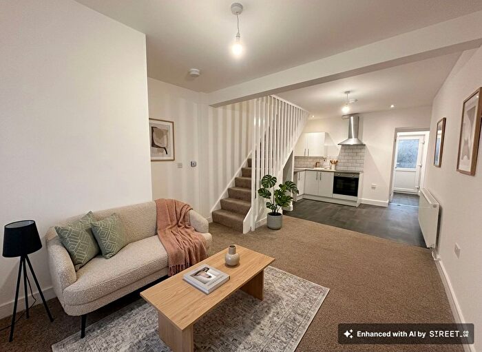 2 Bedroom Terraced House To Rent In Princes Street, Treherbert, CF42