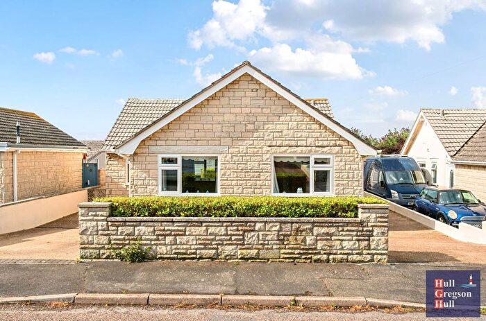 3 Bedroom Detached Bungalow For Sale In Bown Hill, Portland, DT5